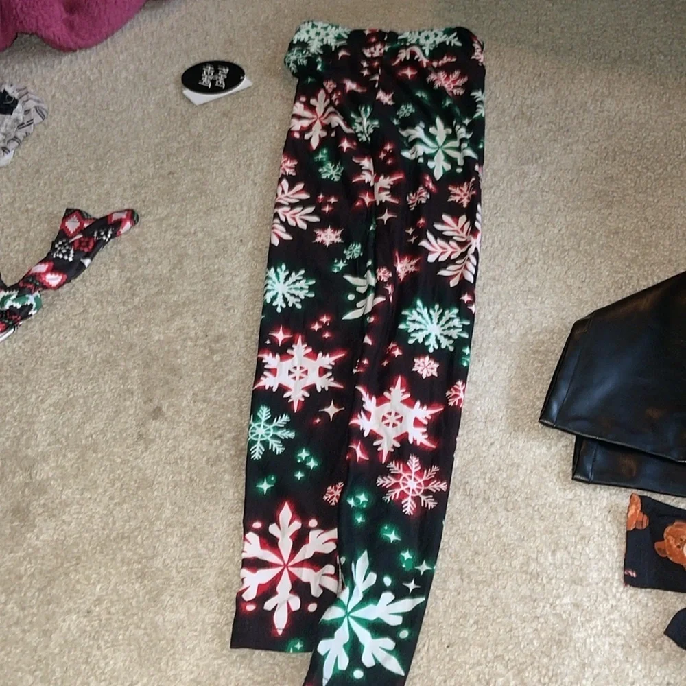 Snowflake leggings